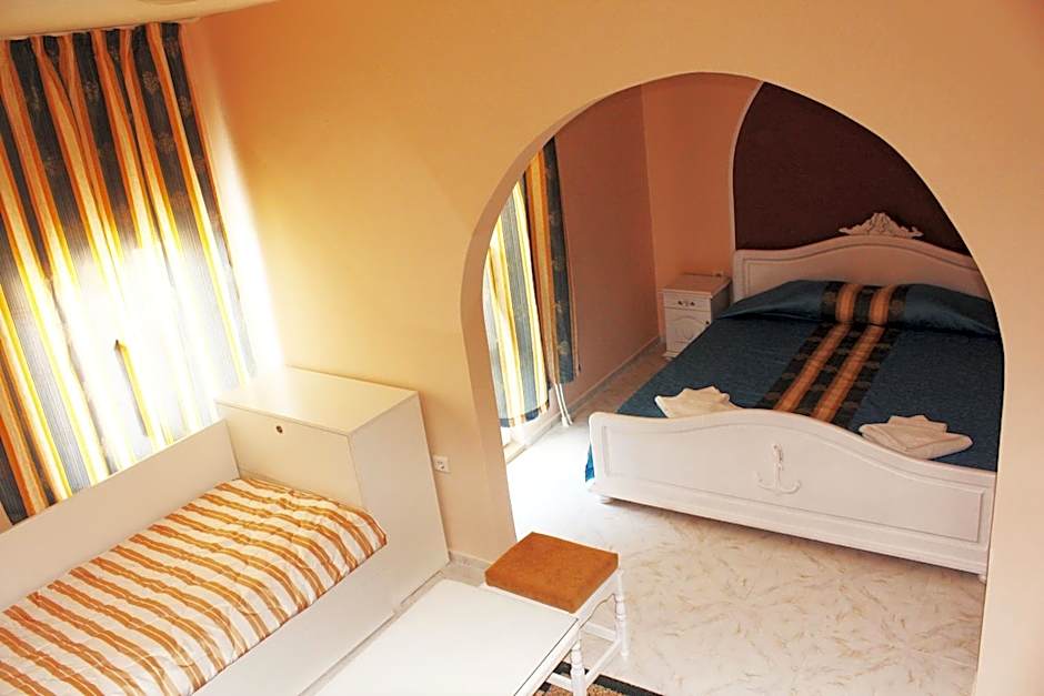 Family Hotel Paros 2