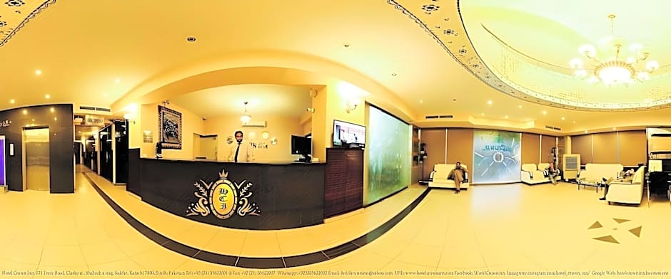 Hotel Crown Inn