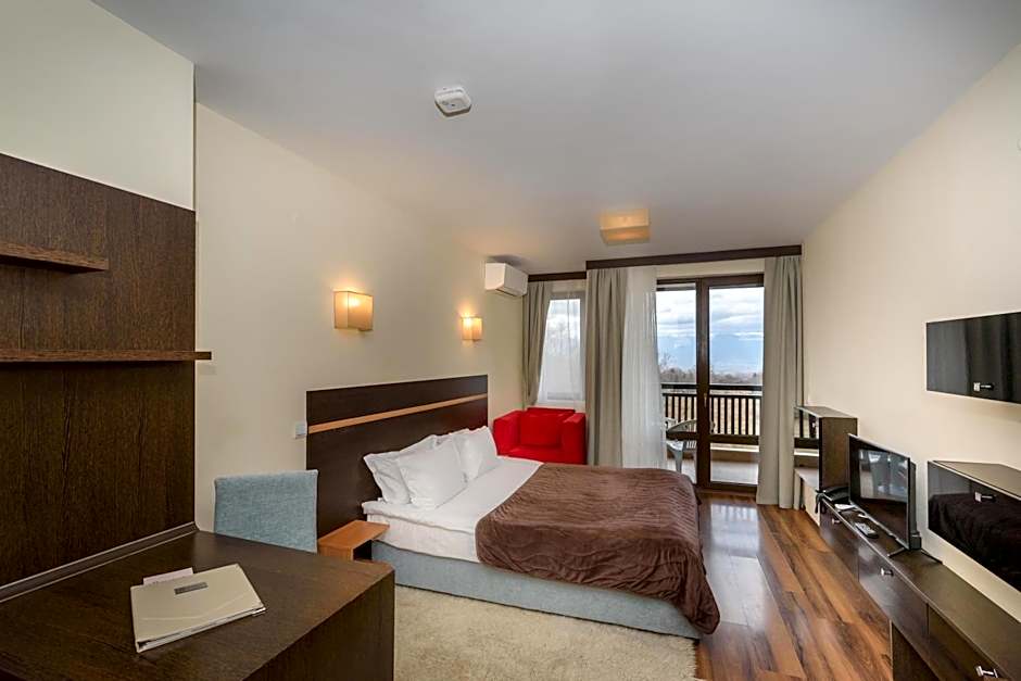 St.George Ski & Holiday