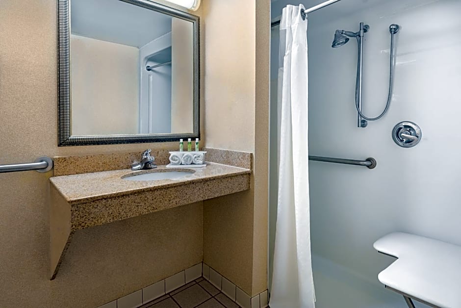 Holiday Inn Express Richmond-Mechanicsville, an IHG Hotel