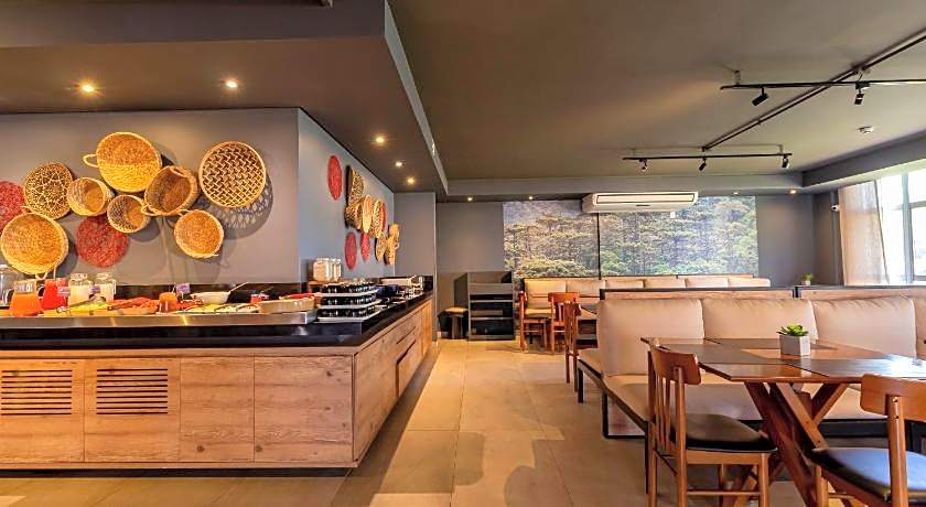 Mercure Curitiba Aeroporto Hotel