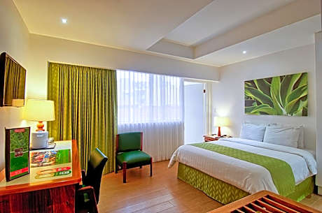 Junior Suite with Balcony