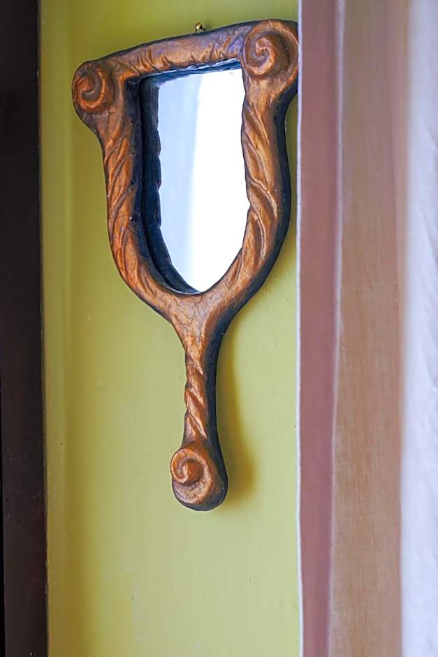 La Curandera