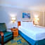 La Quinta Inn & Suites by Wyndham Norfolk Virginia Beach