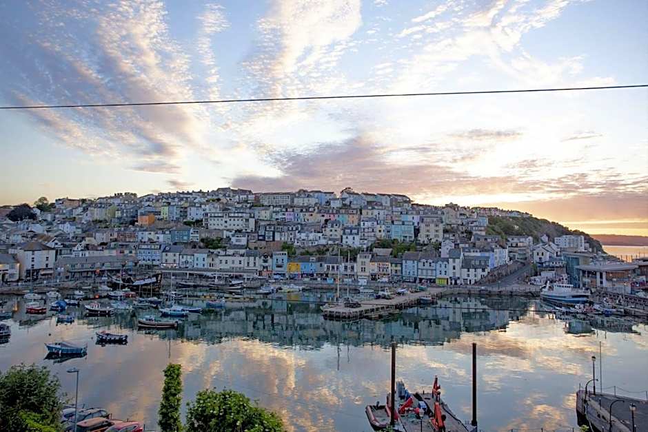 Leader Suite - Sea View - Free Wi-Fi