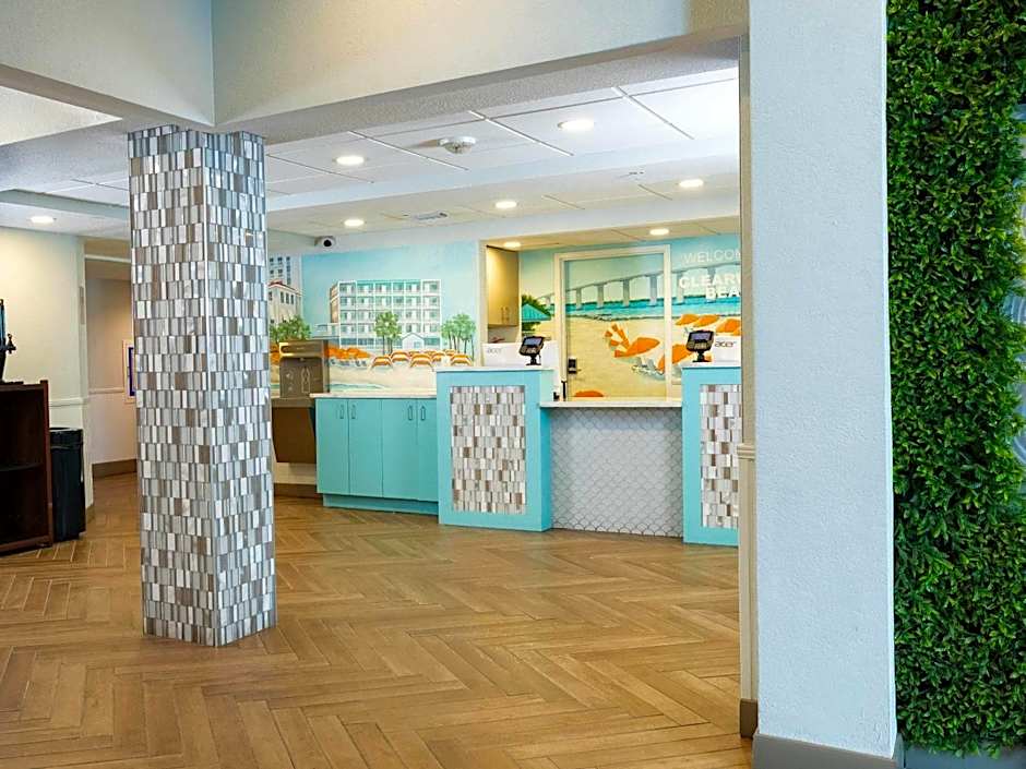Dolphin Sands Clearwater Beach, an Ascend Collection Hotel