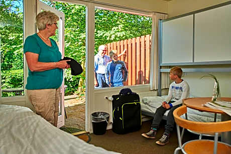 Quadruple Room with Shared Bathroom