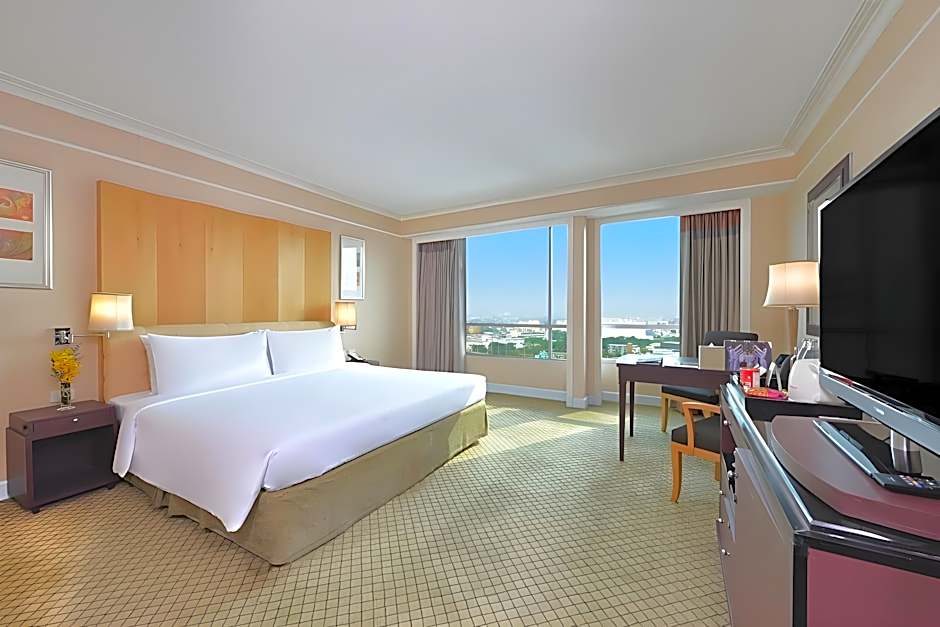 Miracle Grand Convention Hotel