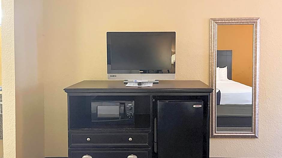 Studio 6 Slidell LA North Shore