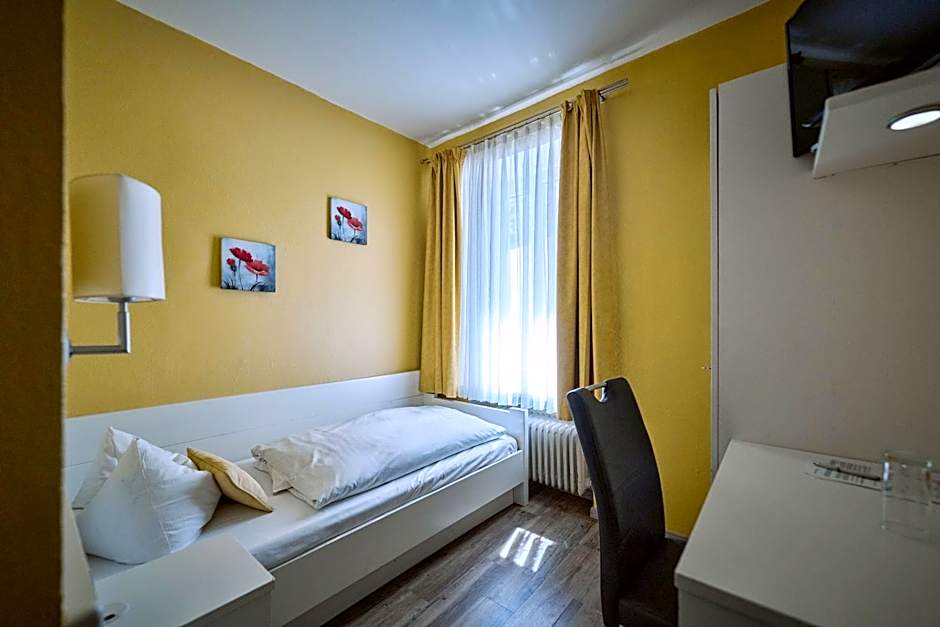 Herdegen Rooms - Self Check-in