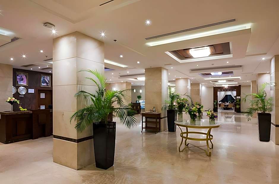 Naviti Warwick Al Khobar