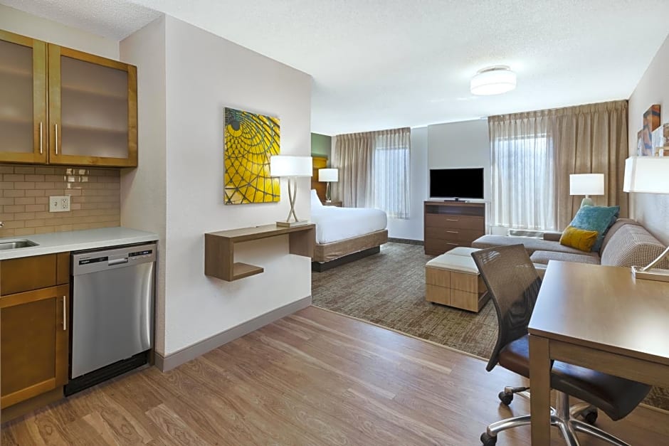 Staybridge Suites Columbia-Highway 63 & I-70