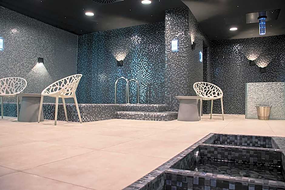 RM Hotel Wellness & Congress