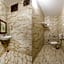 Treebo Grace Inn, 3 Min Walk From Promenade Beach