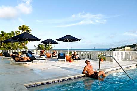 Princess Heights Luxury Condo Hotel