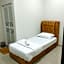 TAMU ROOMSTAY TOK MOLOR