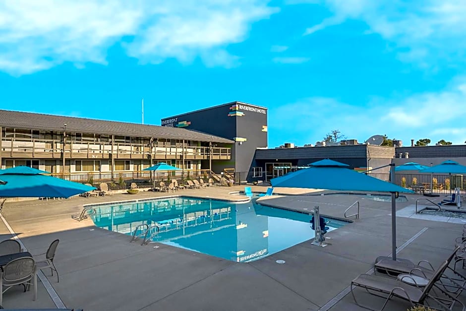 Richland Riverfront Hotel and Conference Center, Ascend Hotel Collection