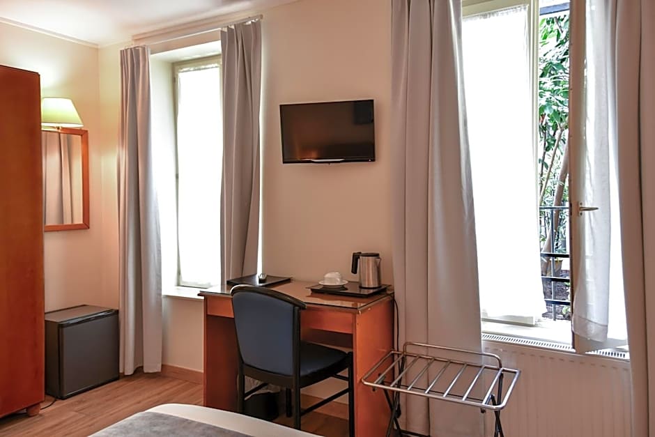 Hotel Des Deux Avenues