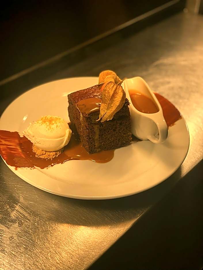 Manor House Hotel and Restaurant