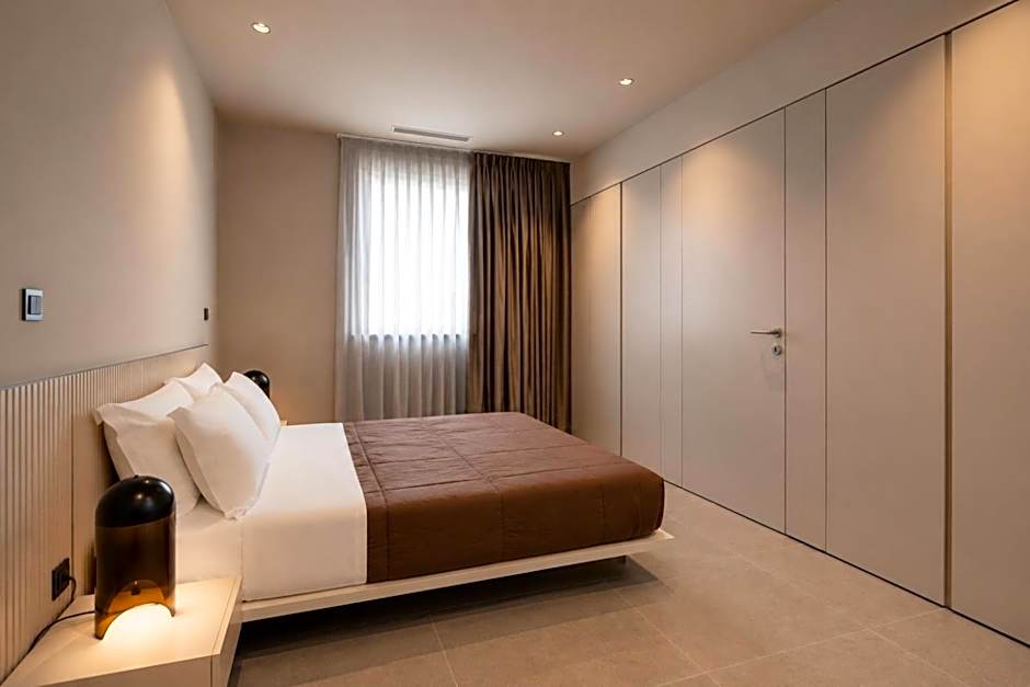 Amare Suite & Apartments