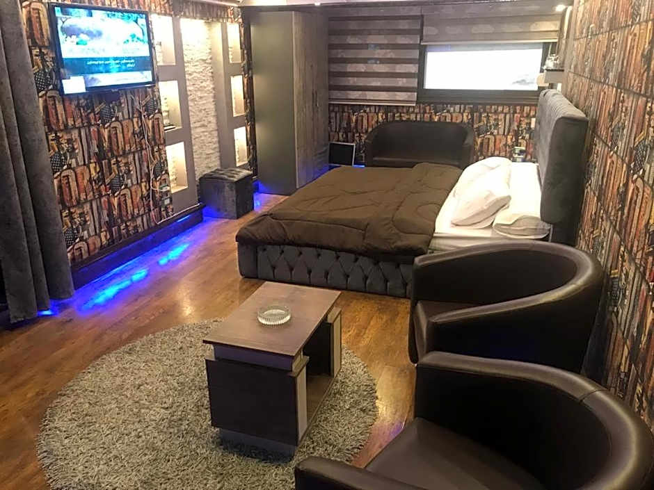 جراند ماجيك سويت