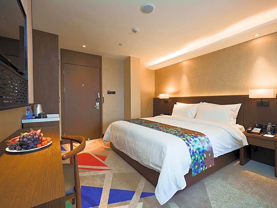 ZMAX Hotel Guangzhou Tianhe Sports Center East Metro Station