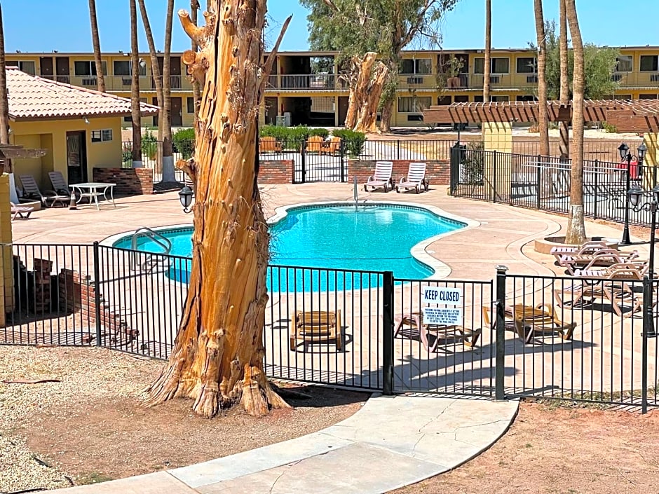 Travelodge by Wyndham Imperial - El Centro