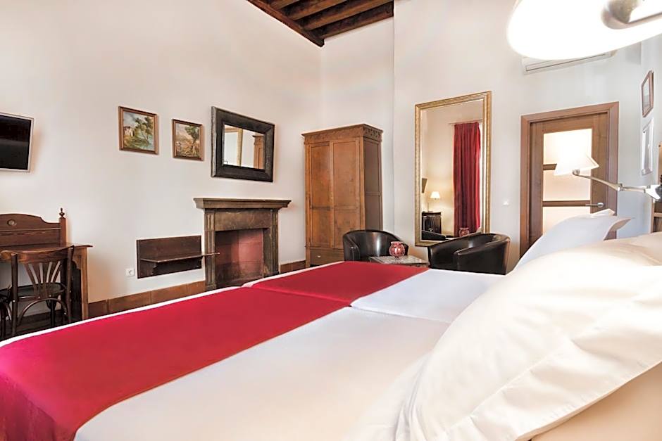 Hotel Casa Del Pilar