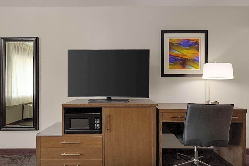 Super 8 by Wyndham Eureka