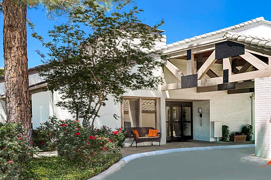 Value Suites Extended Stay - Arlington