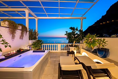 JUINIOR SUITE (MINI POOL)