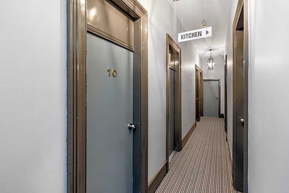 The Great Western Hotel