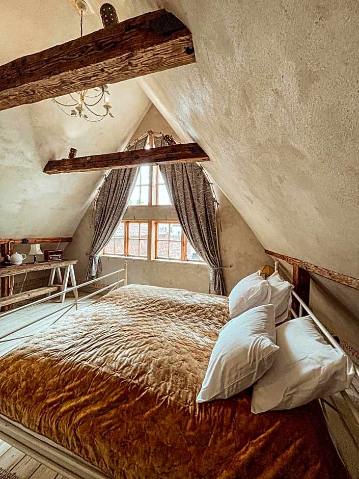 SĪMANIS Boutique Hotel