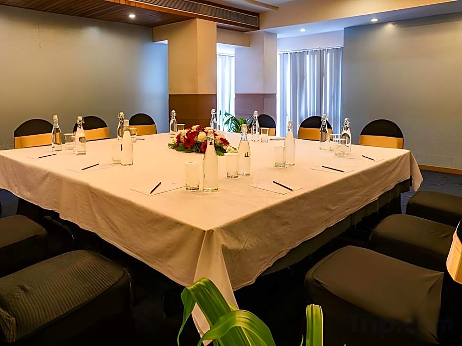 La-Paz Gardens Beacon Hotel - Vasco da Gama Goa