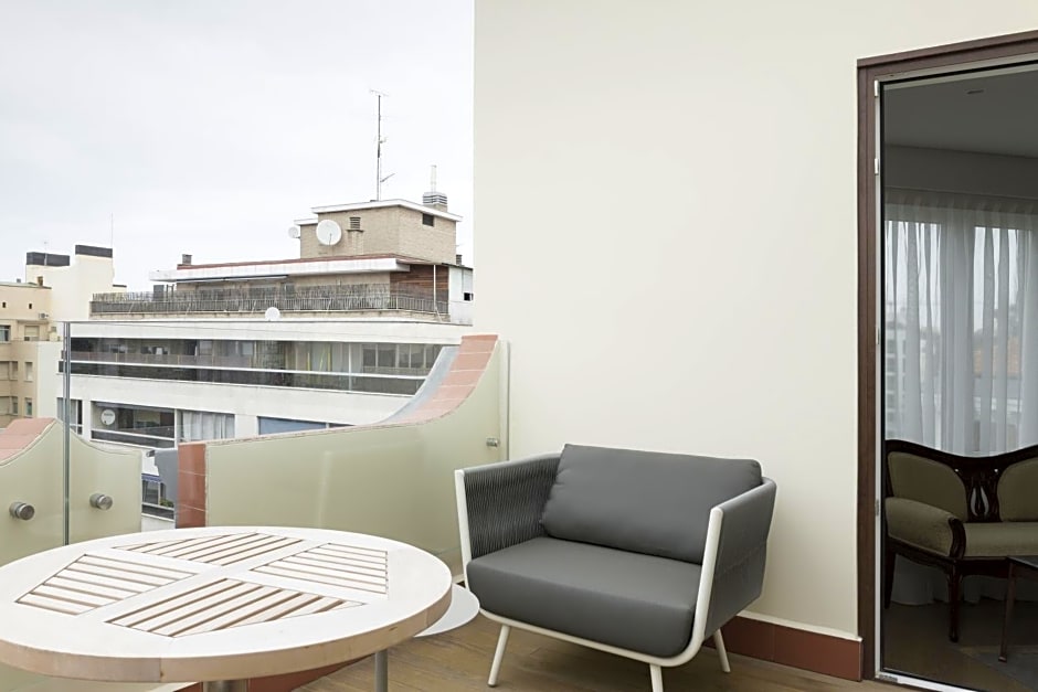 ICON Casona 1900 by Petit Palace