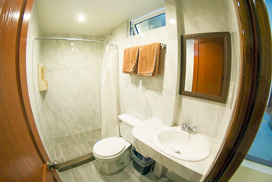 HOTEL RICARLO