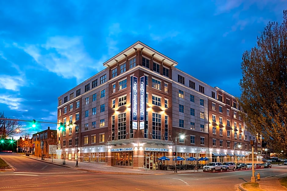 Hampton Inn Portland Downtown Waterfront