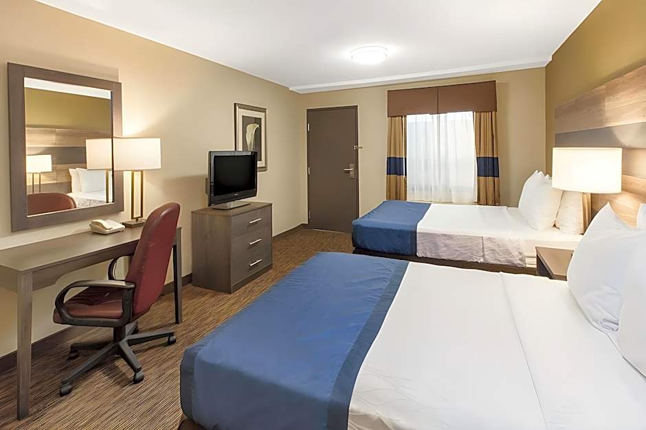 Baymont by Wyndham Downtown Detroit