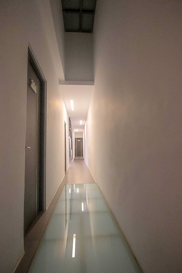 White House – Tainan, LA