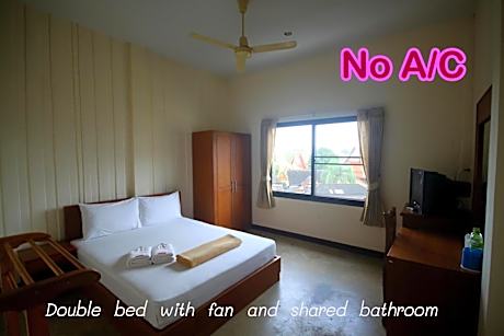 Double Room with Fan and Shared Bathroom