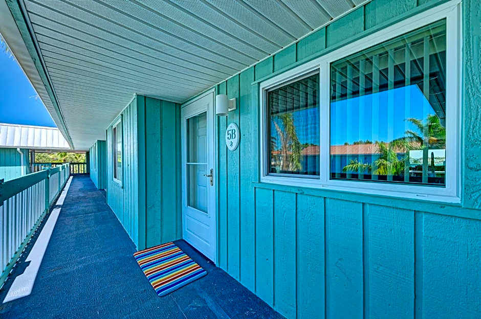 Anna Maria Island Beach Palms 5B