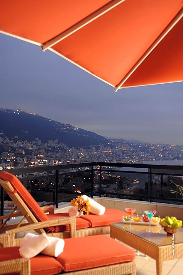 Regency Palace Hotel