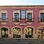 Hotel Casa del Virrey & Suites