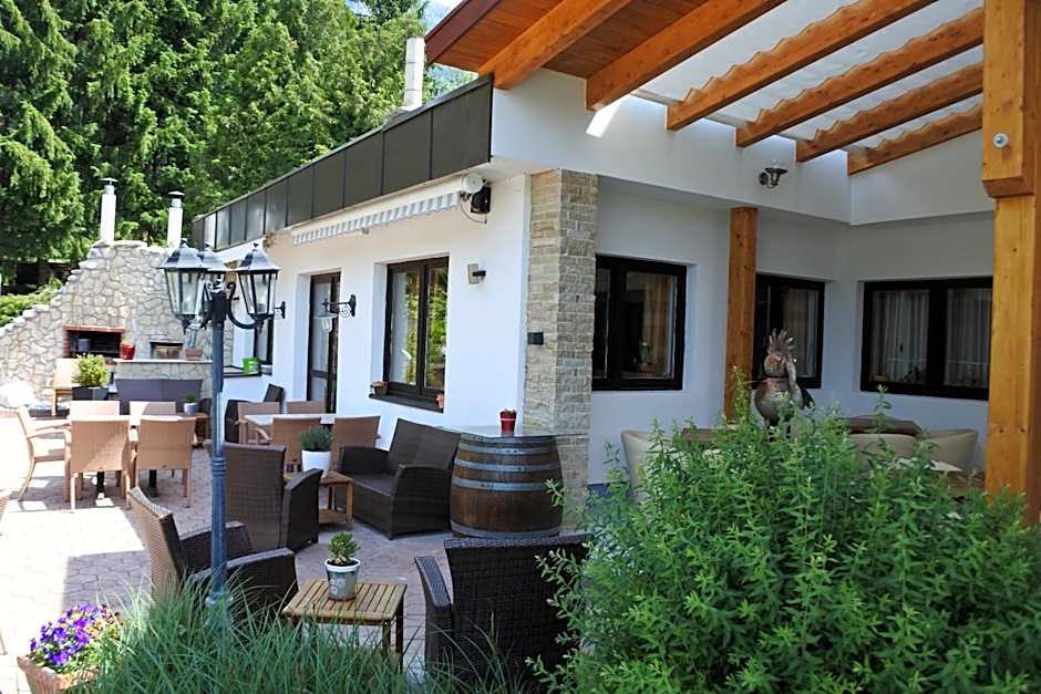 Hotel Kärntnerhof & Suiten 3-Stern Superior