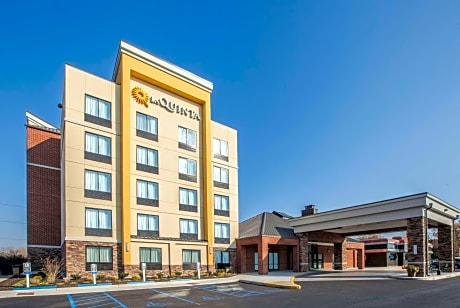 La Quinta by Wyndham Philadelphia Airport