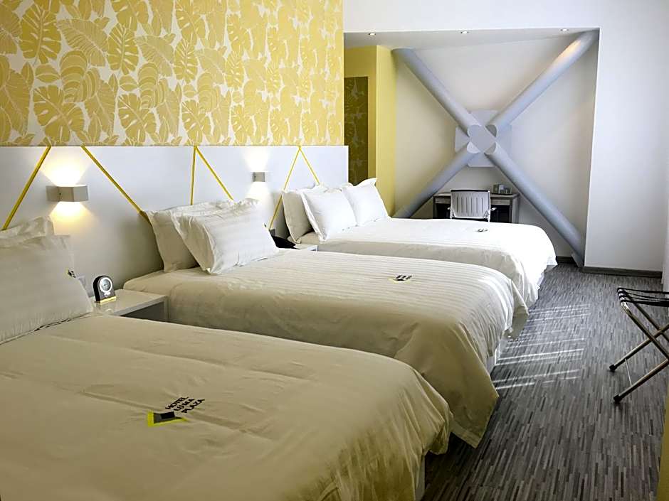 LUMA PLAZA HOTEL