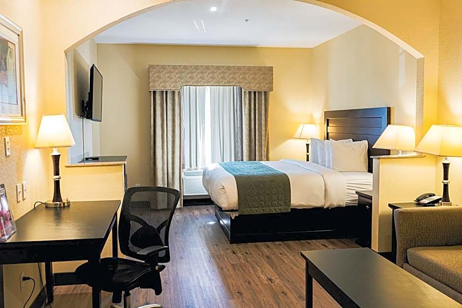 Grander Inn & Suites by IHG