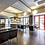 H Avenue Hotel
