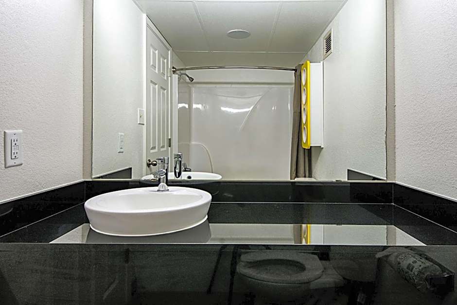 Motel 6-Opelousas, LA