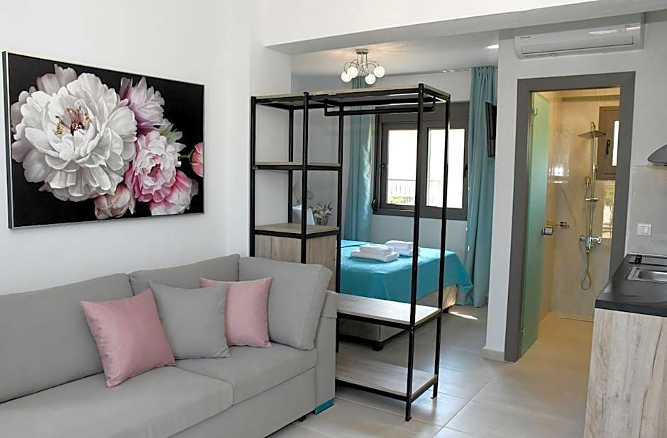 Theano Luxury Suites Nikiti